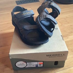 New Merrell sandals🌞